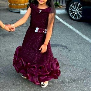Beautiful Wine Dress!! Princess Dress 👗